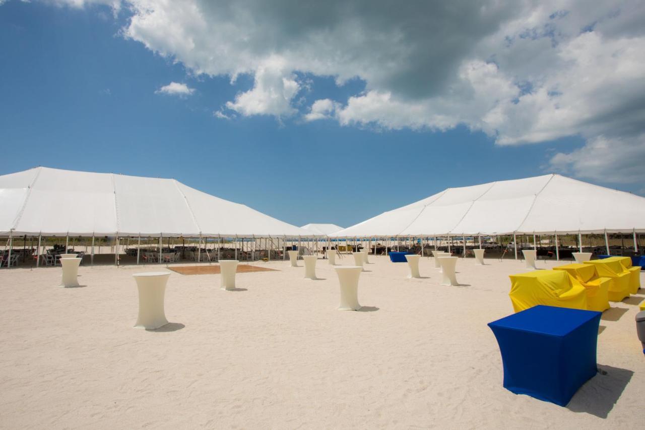 Sheraton Sand Key Resort Clearwater Beach Exterior photo