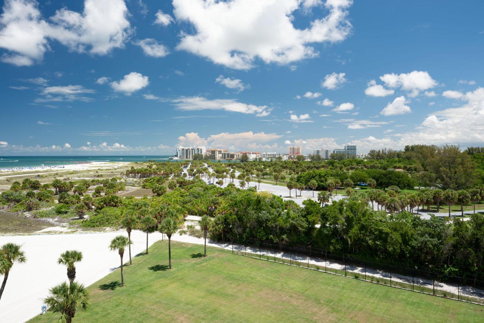 Sheraton Sand Key Resort Clearwater Beach Exterior photo